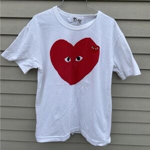 COMME DES GARCONS Unisex T-Shirt Size Medium Double Heart Stitched White Red